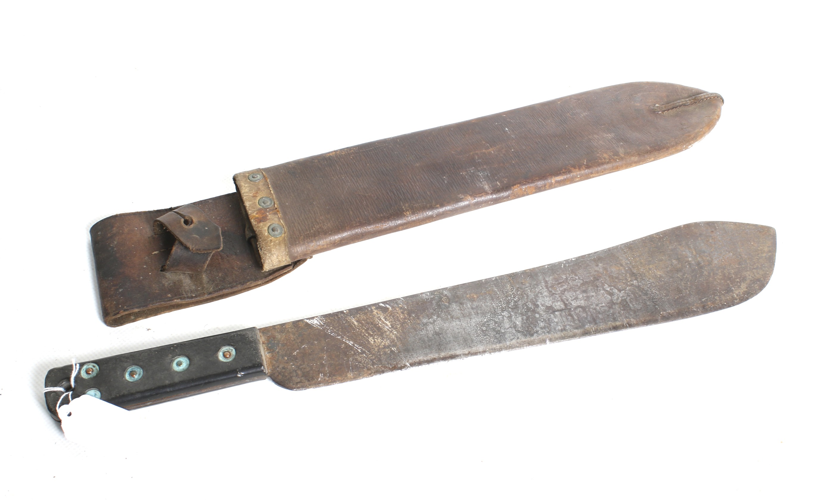 A 1945 military machete. - Image 2 of 4