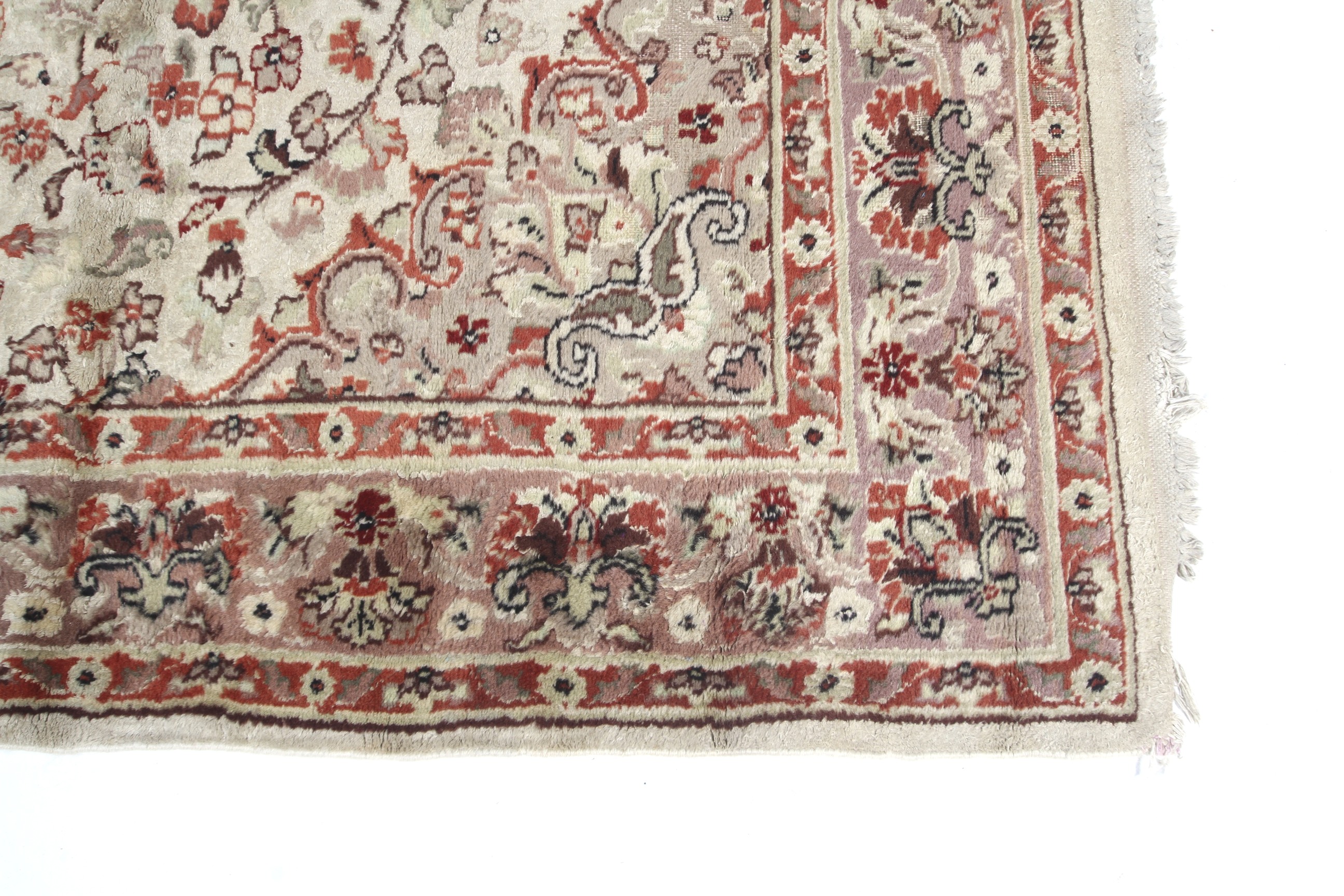 A 20th century rug. Cream ground rug with red decoration. - Image 2 of 5