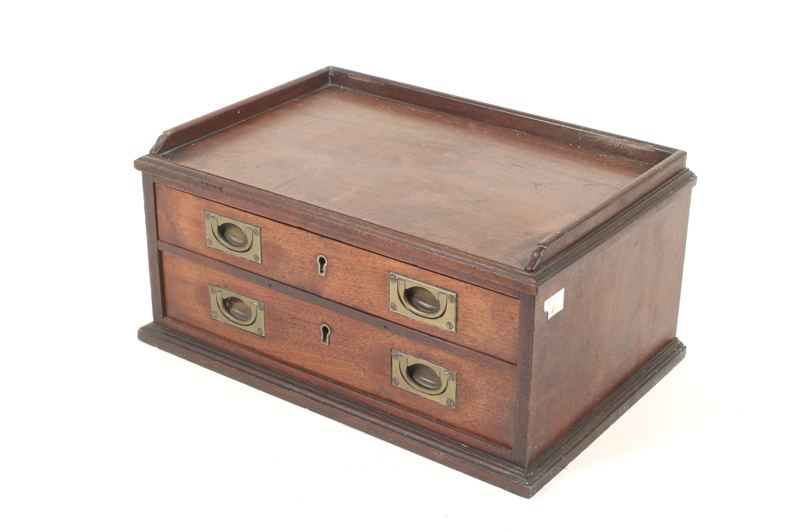A Georgian mahogany collectors chest.