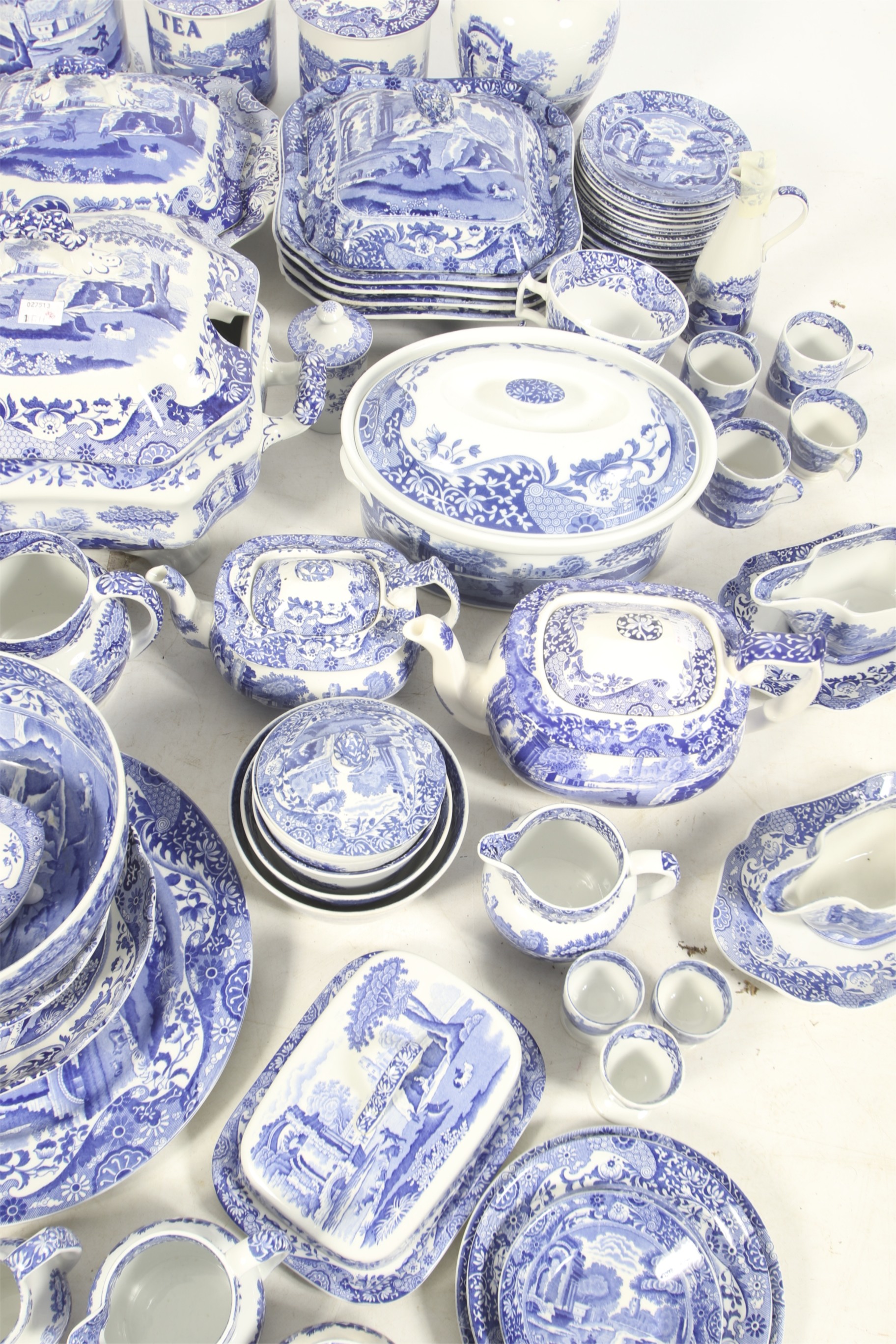 19th century and later Spode and Copeland blue Italian ceramics. - Image 3 of 3