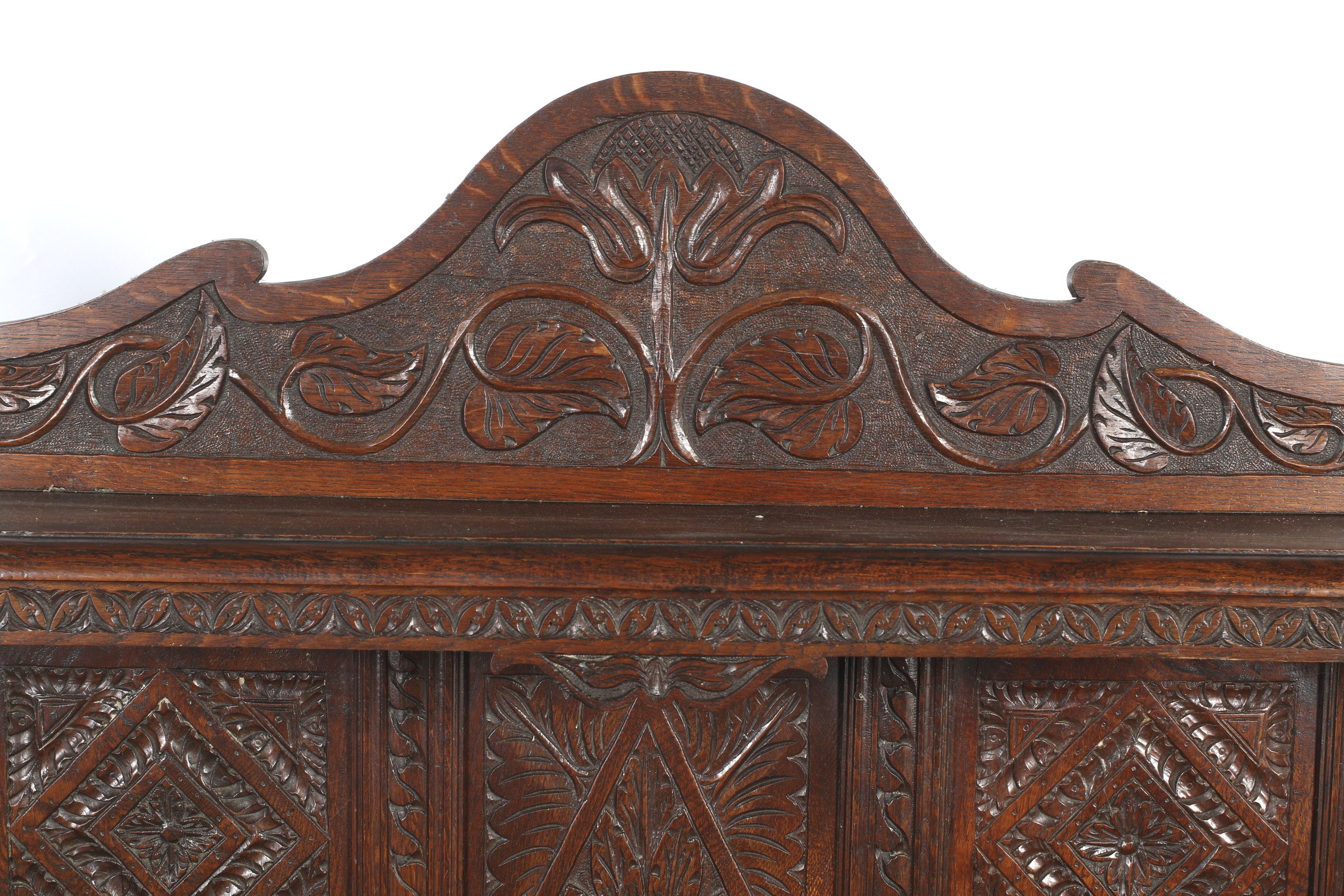 A carved oak sideboard dresser. - Image 3 of 3