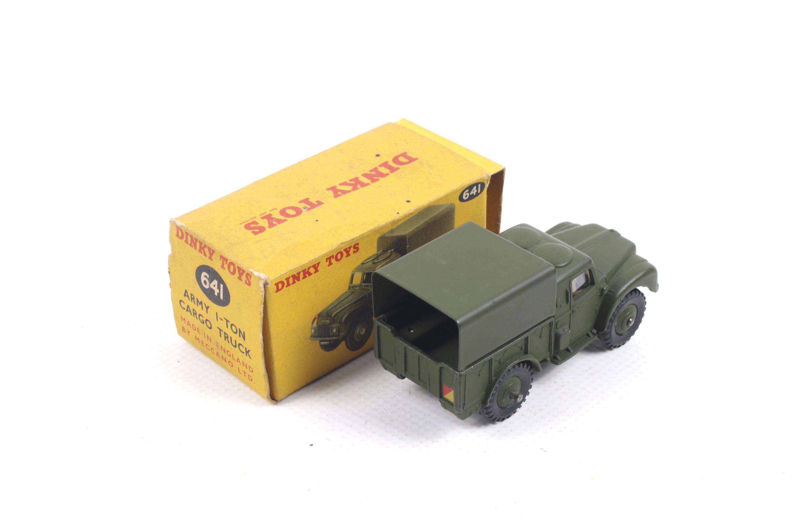 A Dinky diecast army 1 ton cargo truck. No. 641, with green body and black wheels, in original box. - Image 2 of 2