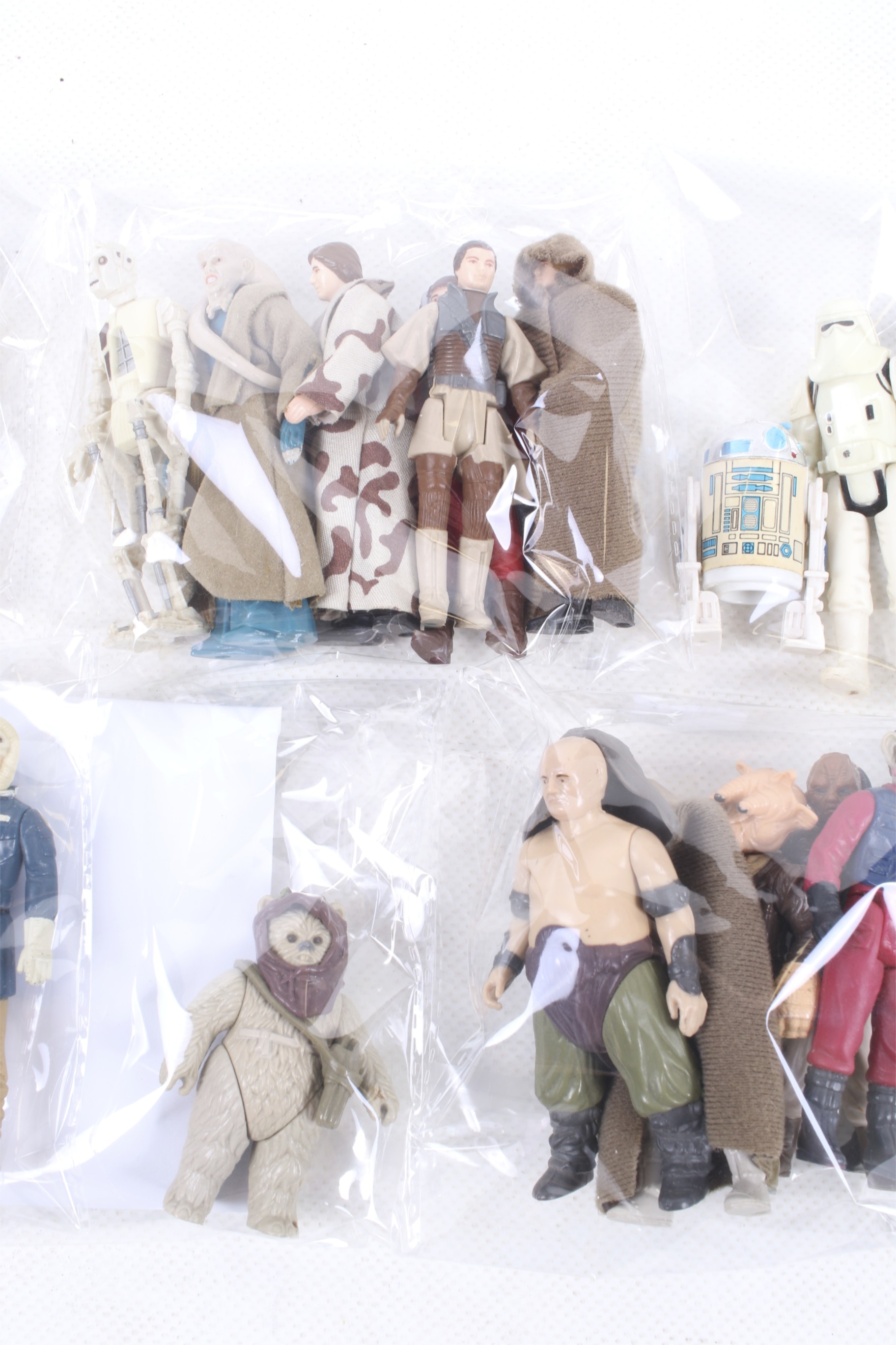 A collection of twenty seven Star Wars figures. - Image 3 of 4