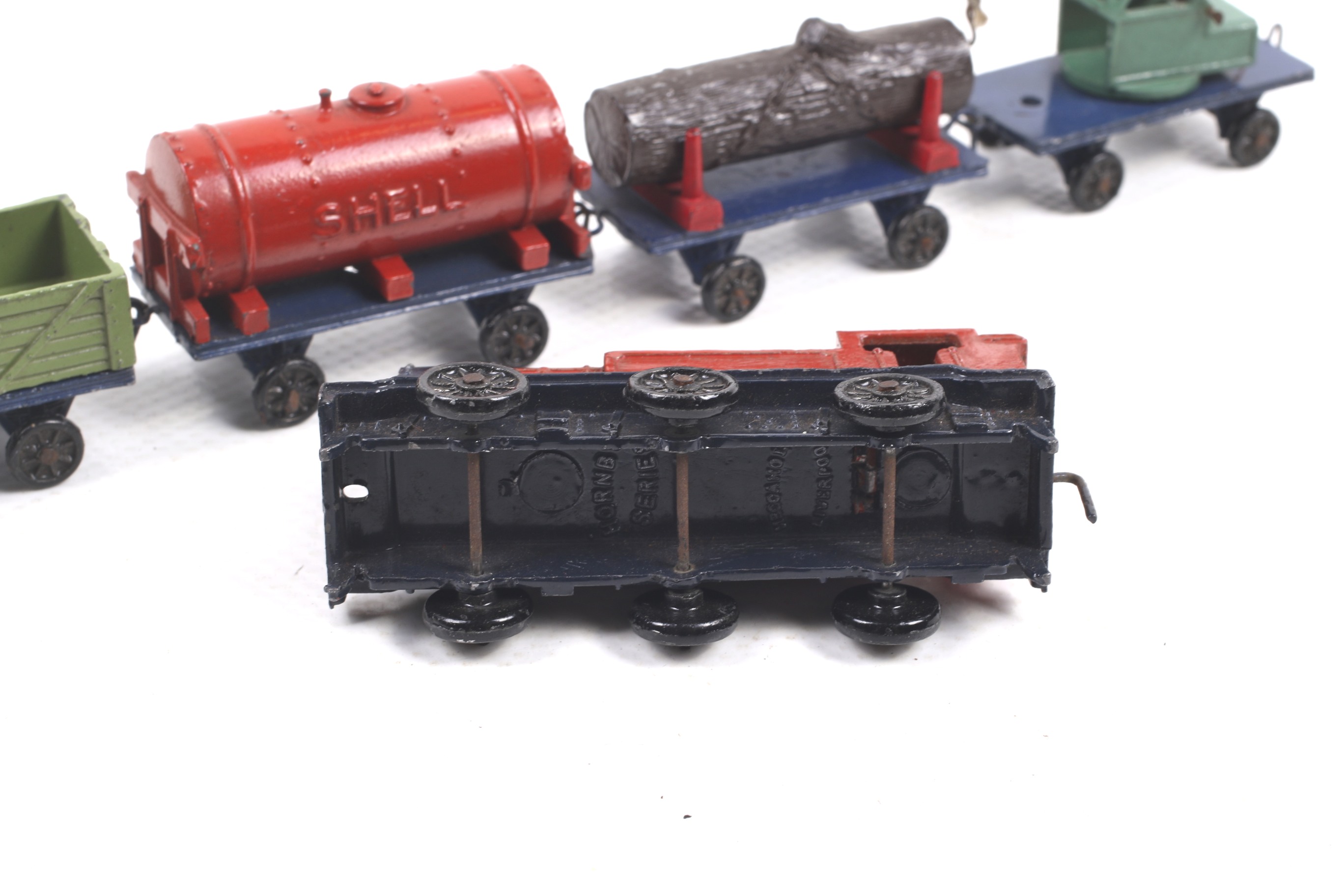 A Meccano Hornby Series tank engine and goods wagons. - Image 2 of 2