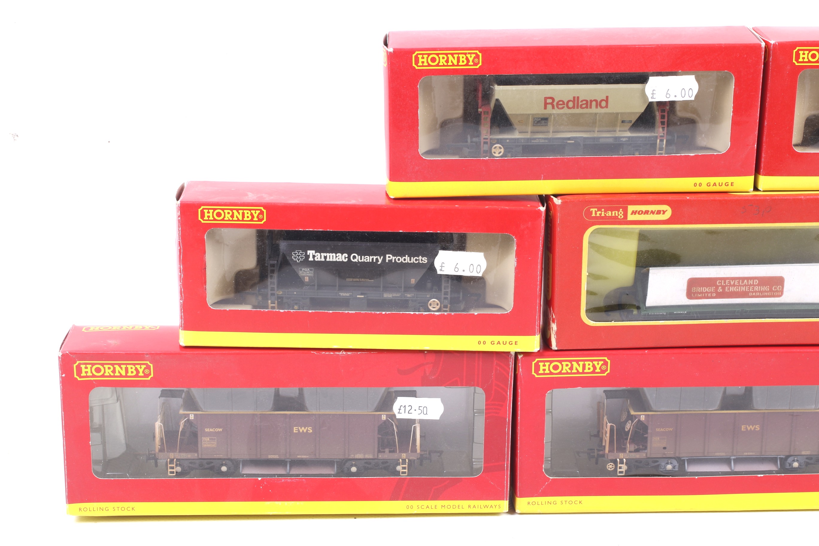 Eight Hornby OO gauge goods wagons. Featuring mainly bulkers etc, all in original boxes. - Image 2 of 3