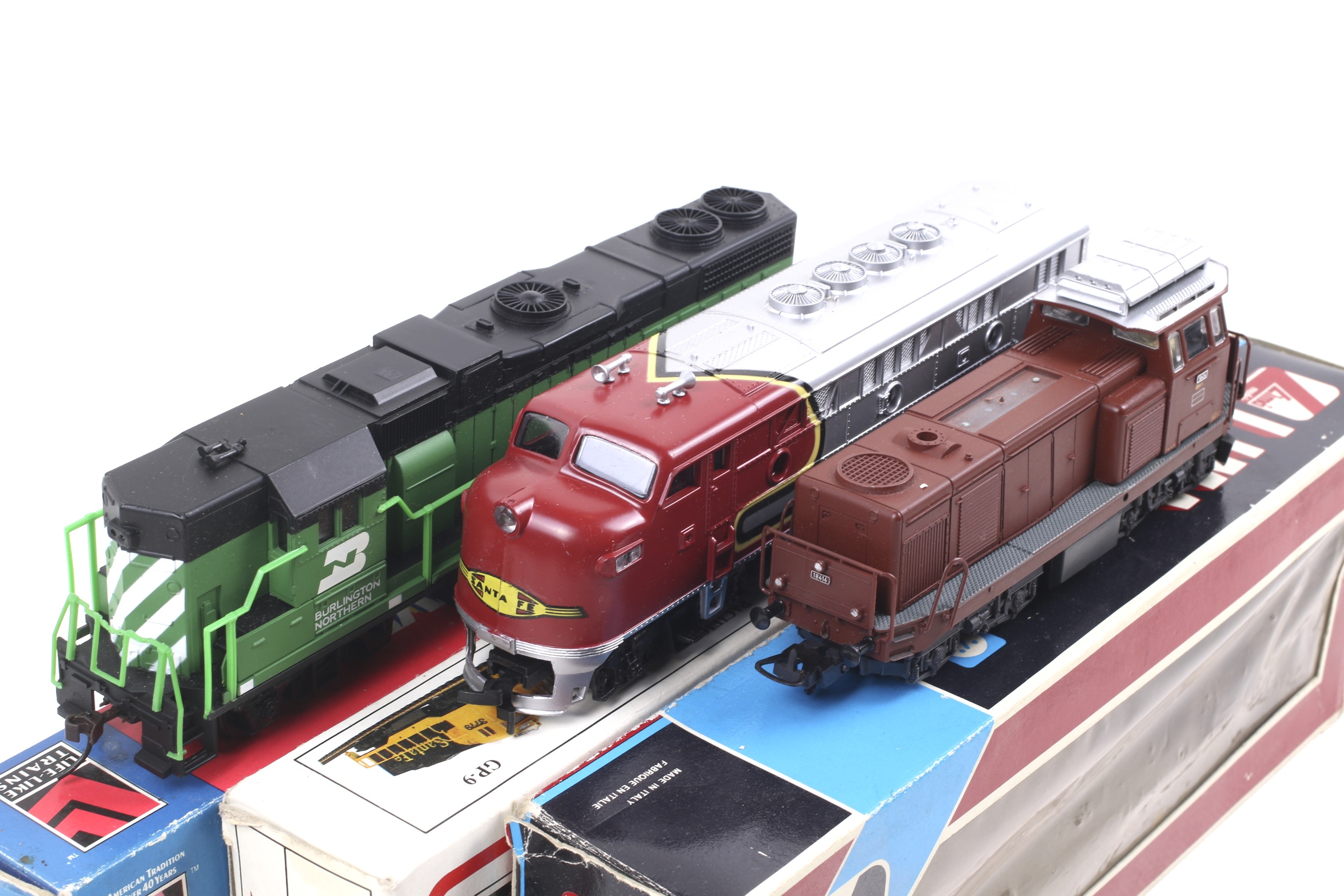 Three OO gauge diesel locomotives. Comprising one Lima MG no. - Image 2 of 2