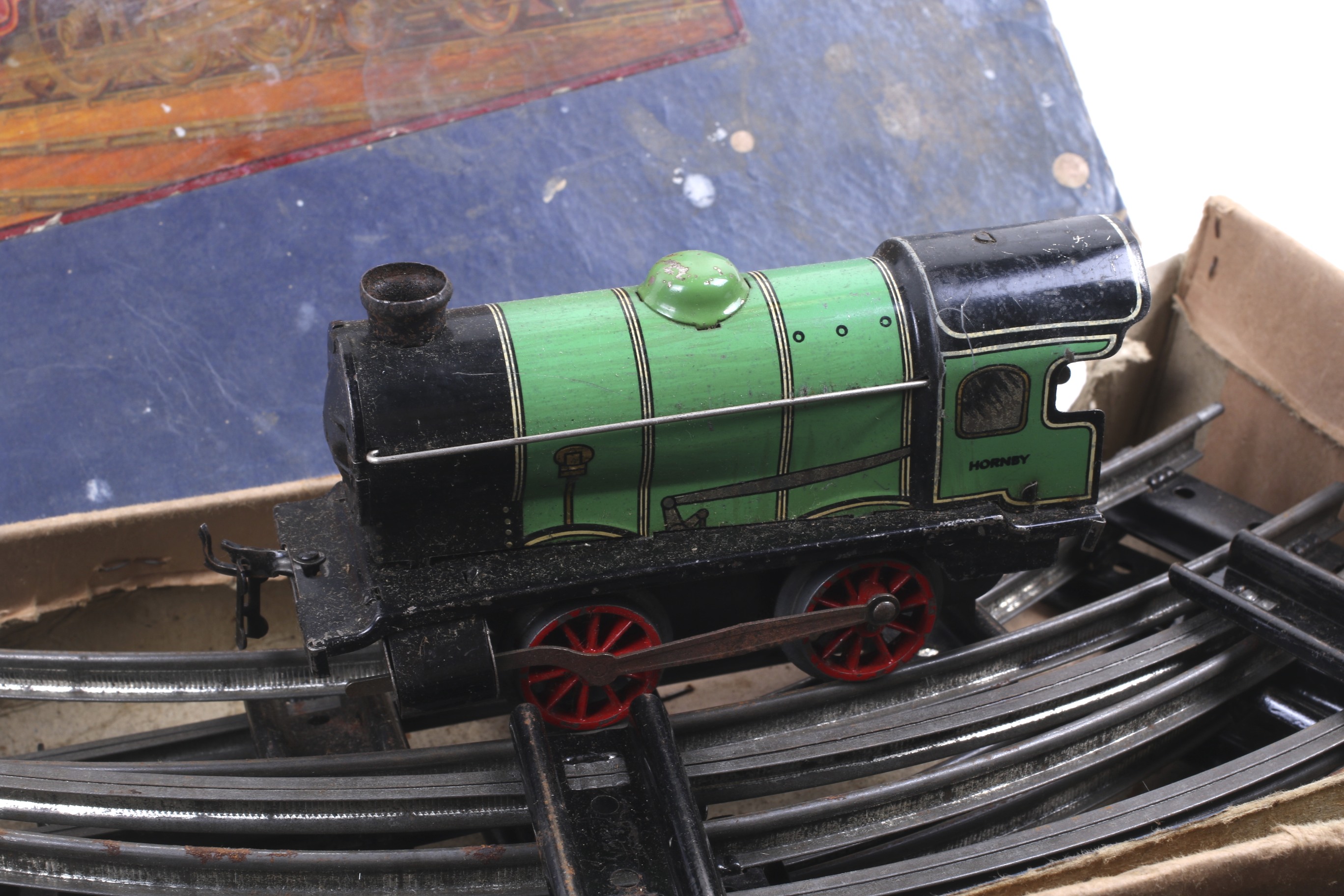 A vintage Hornby clockwork train set. - Image 2 of 2