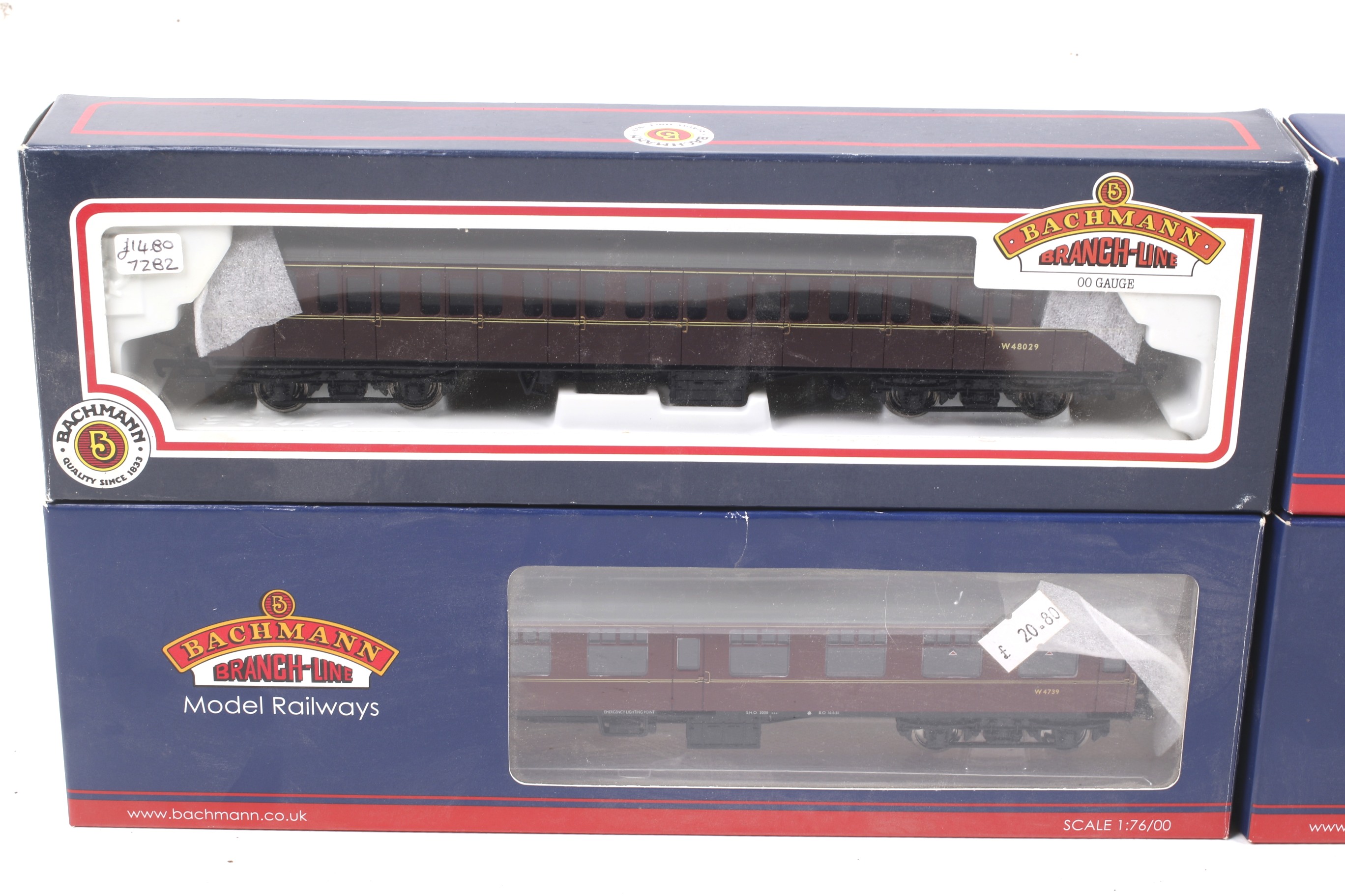 Four Bachmann OO gauge BR Mk1 coaches. - Image 2 of 3