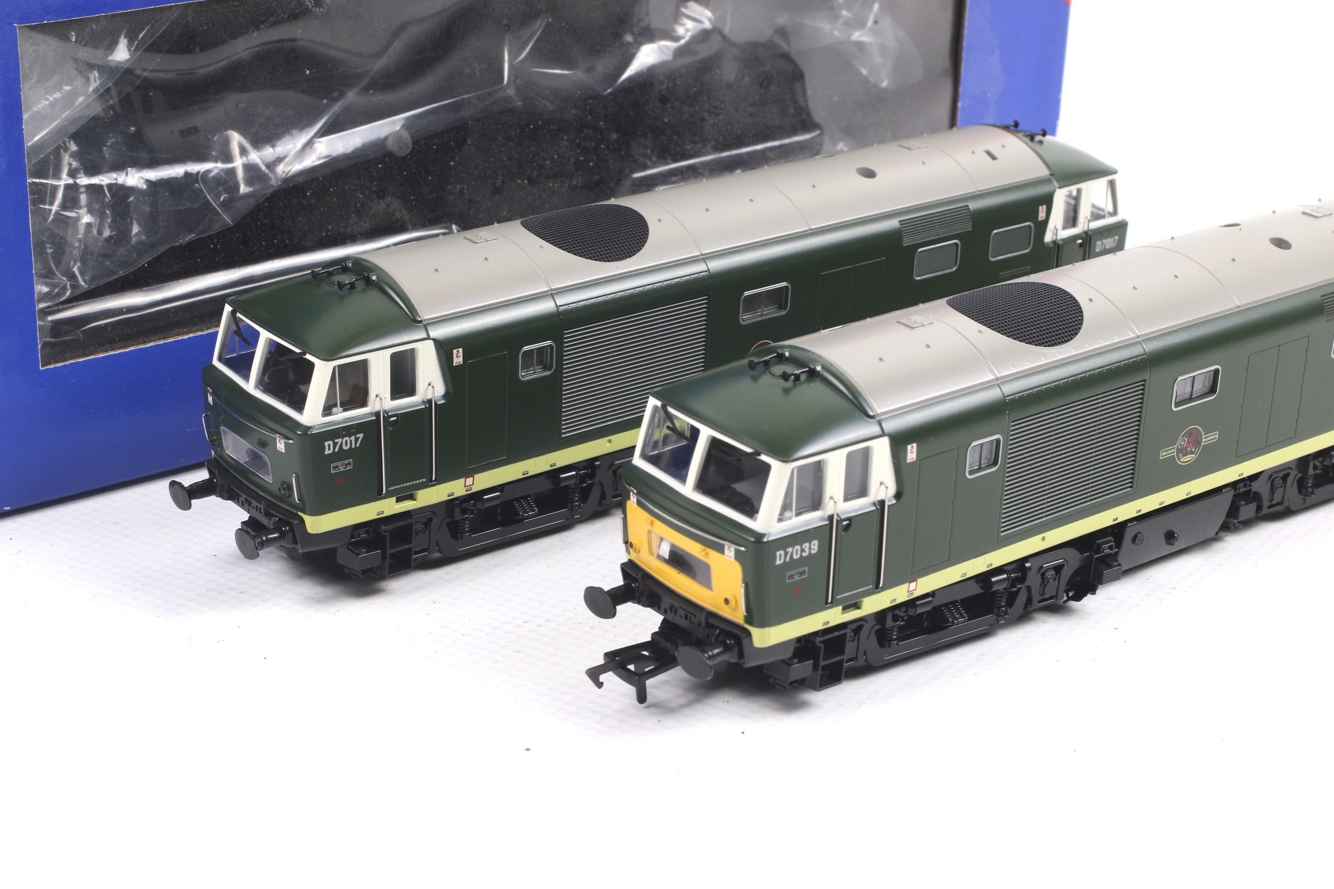 Two Heljan OO gauge diesel locomotives. Both British Railways Class 35, Nos. - Image 2 of 2