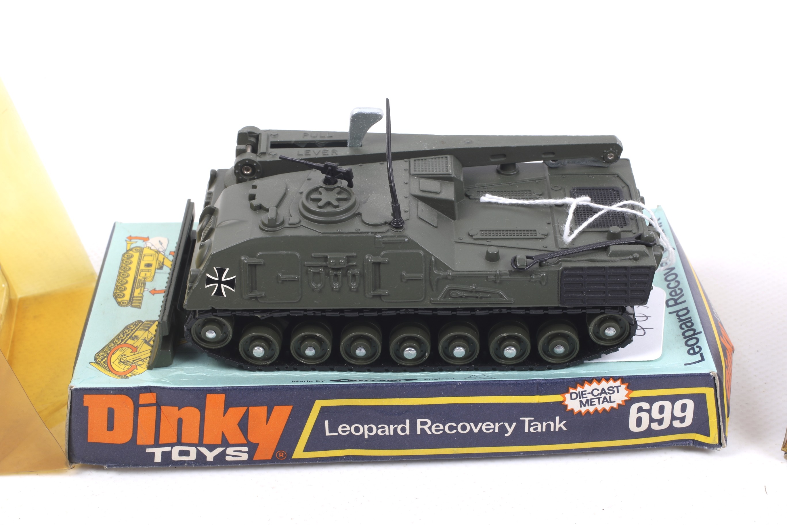 Two Dinky military vehicles. Comprising one Leopard Recovery Tank no. 699 and one Tank Destroyer no. - Image 2 of 3