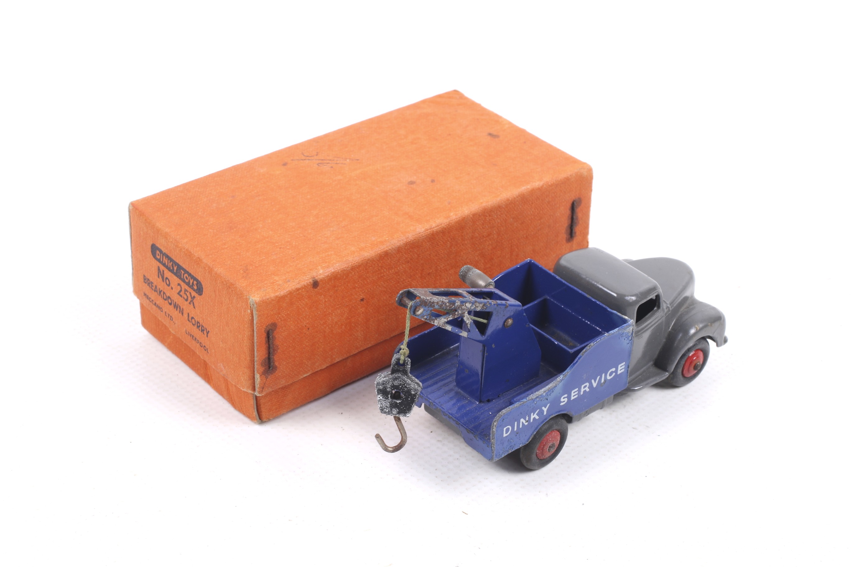 A Dinky diecast breakdown lorry. No. - Image 2 of 2