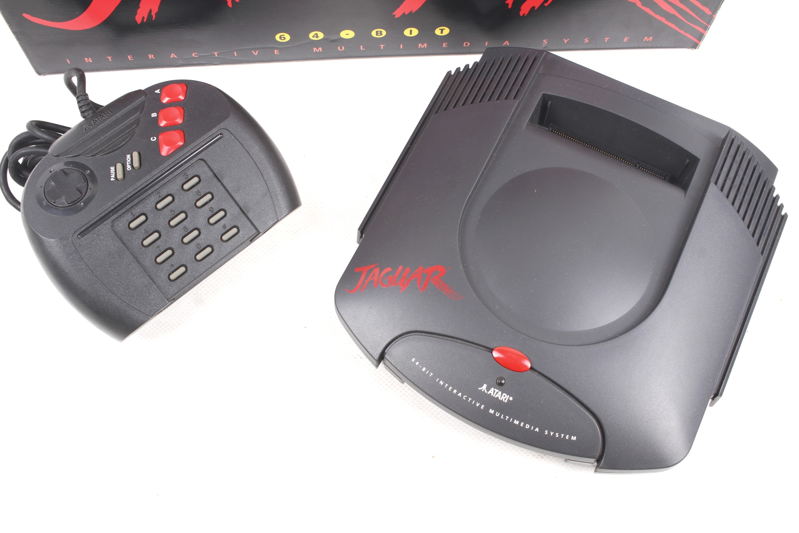 An Atari Jaguar interactive multimedia system. - Image 2 of 2