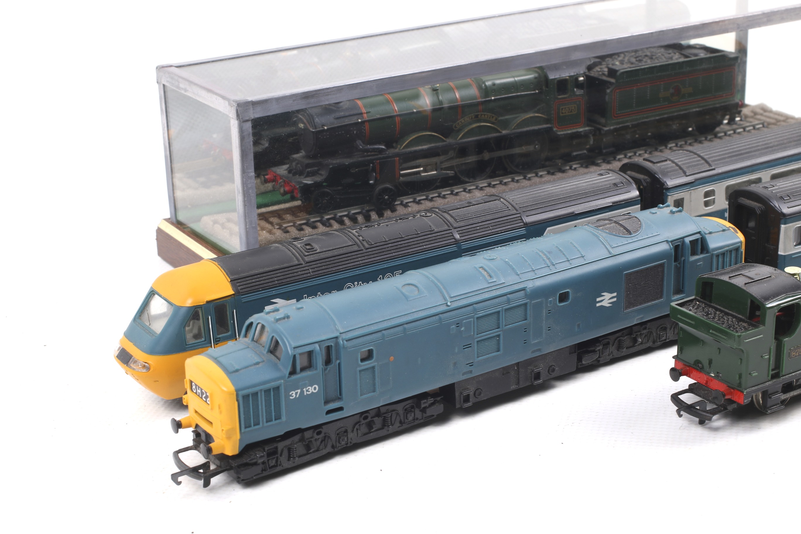 A collection of OO gauge locomotives. - Image 2 of 2