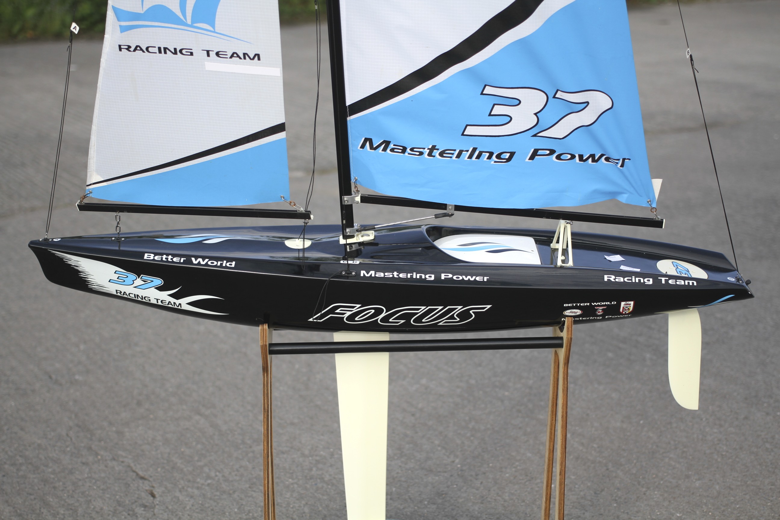 A Focus Racing Team pond yacht. No. - Image 2 of 3