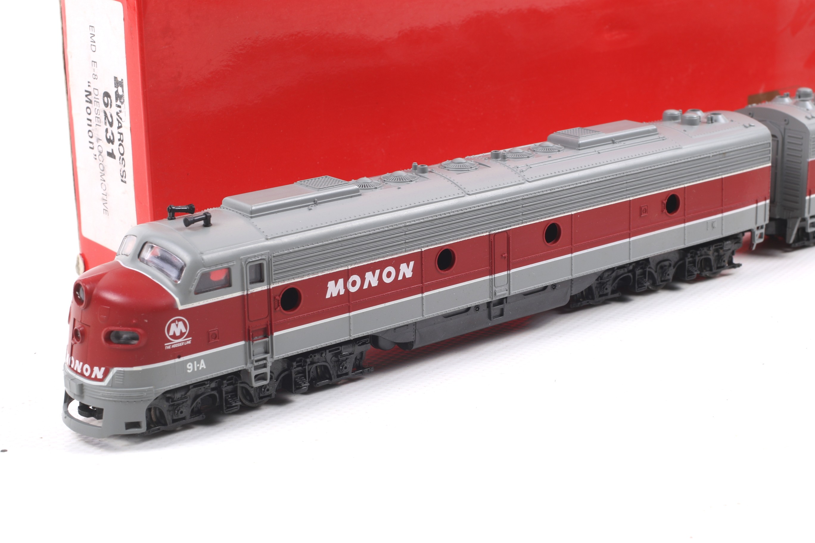 A Rivarossi OO gauge EMD E-8 diesel locomotive. No. 6231 in 'Monon' livery, in original box. - Image 2 of 2