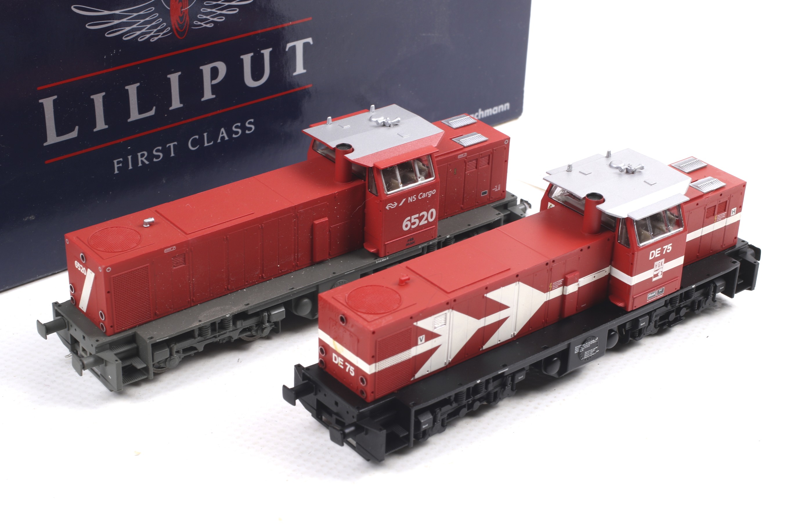 Two Liliput by Bachmann OO gauge diesel locomotives. Comprising one HGK no. - Image 2 of 2