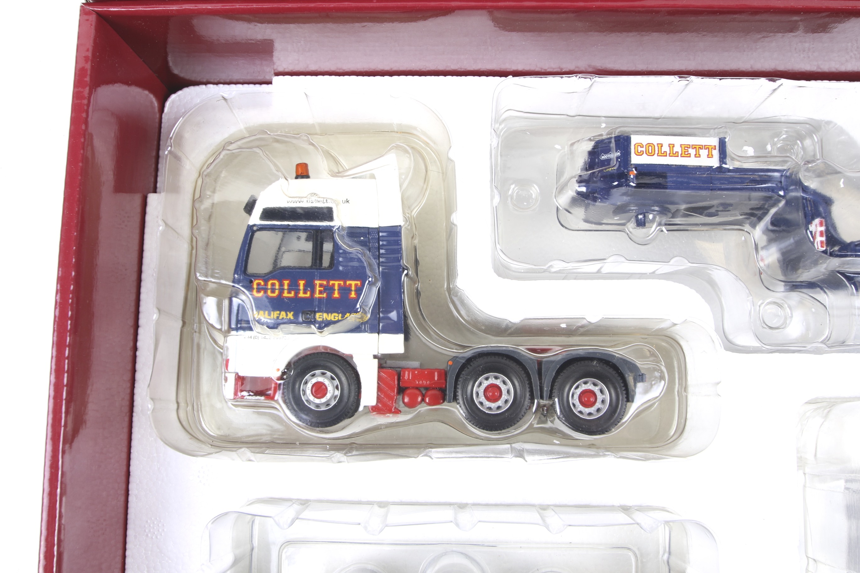 A Corgi Heavy Haulage 1:32 scale diecast vehicle set. - Image 2 of 2