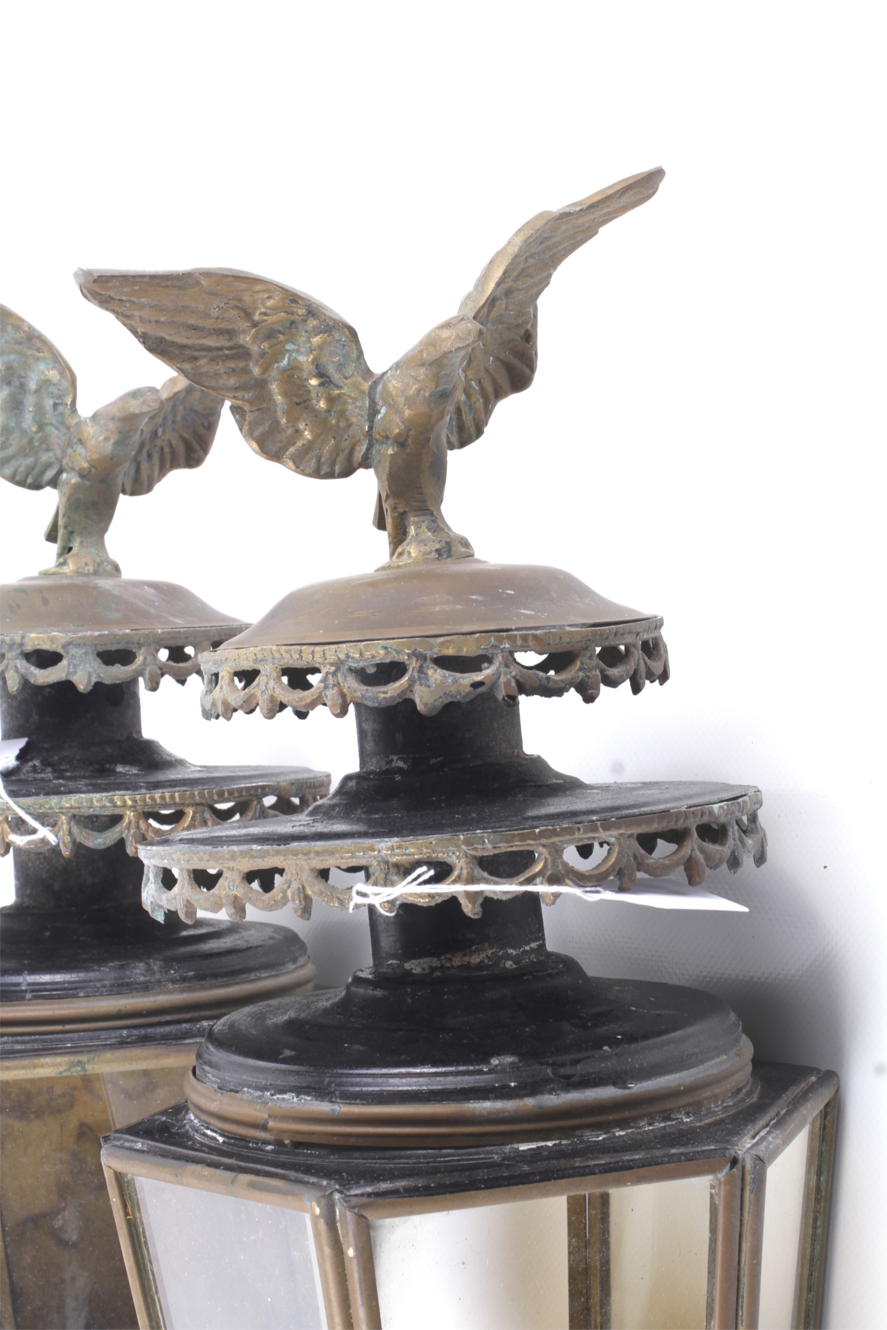 A pair of brass carriage lamps. - Image 2 of 2