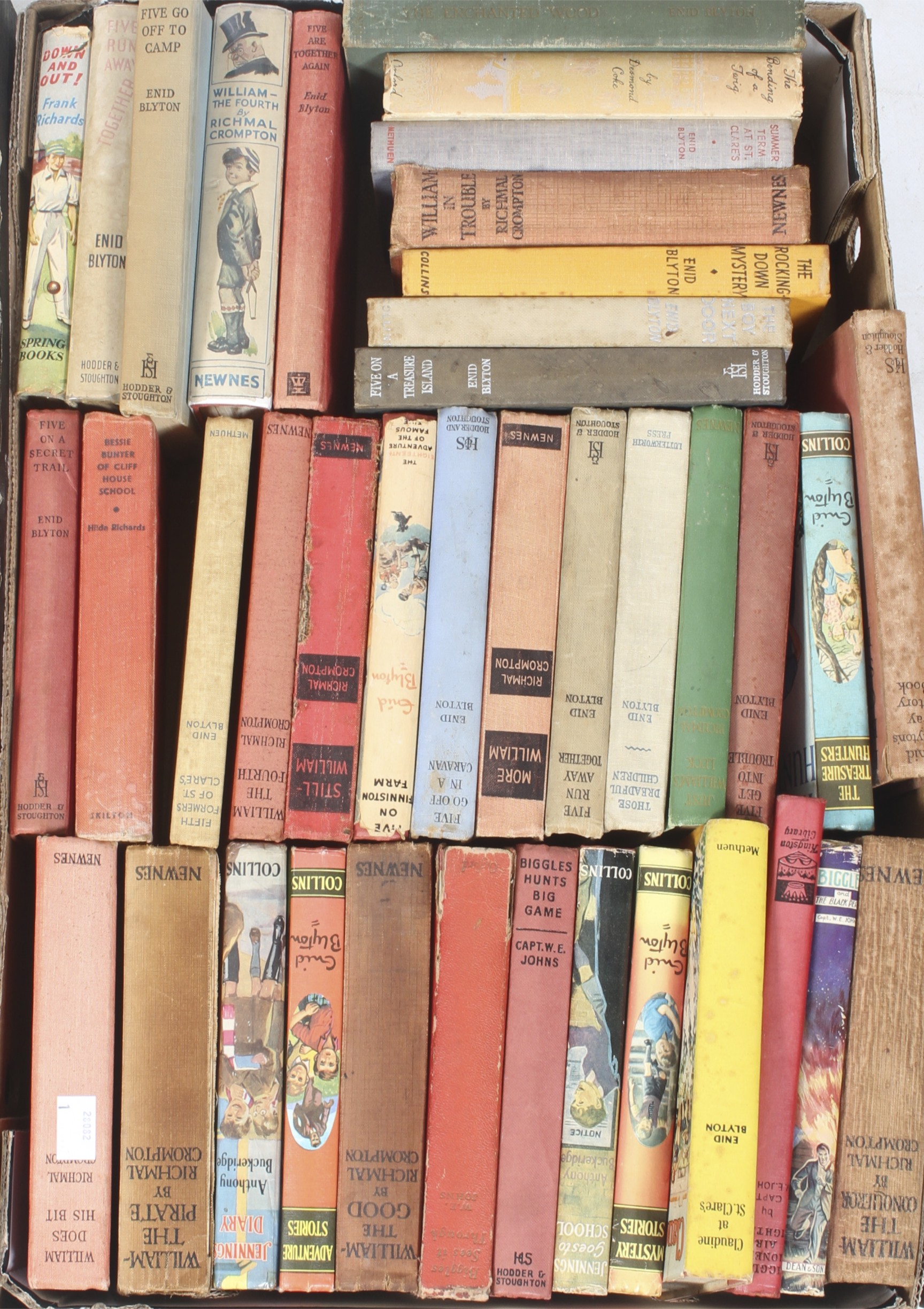 A large collection of vintage novel books. - Bild 4 aus 8