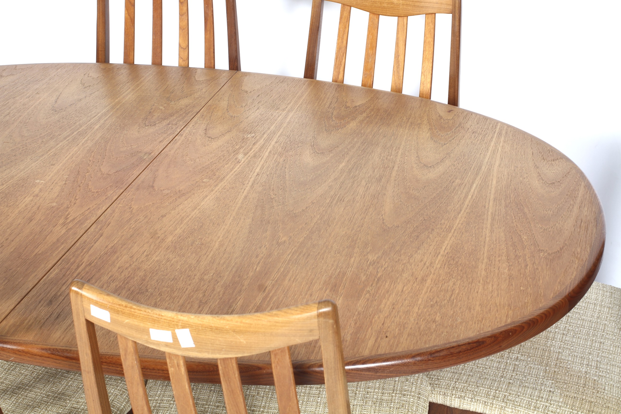 A mid-1970s G-Plan Fresco oval extending dining table and six chairs. - Image 3 of 4