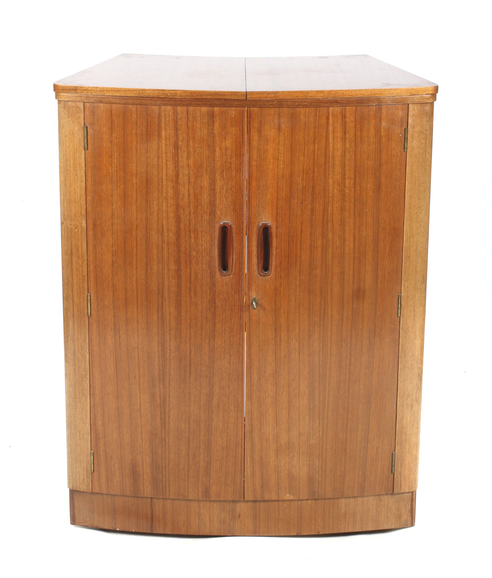 A 'Turnidge' mid-century teak drinks cabinet. - Image 3 of 3