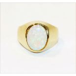 14 k Gelbgold Ring mit Opal, 6,77 gr., Gr. 51