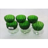 6 Glas Fußschalen mit grünem Kelch, H 10 cm, D 9,5 cm, Gebrauchsspuren