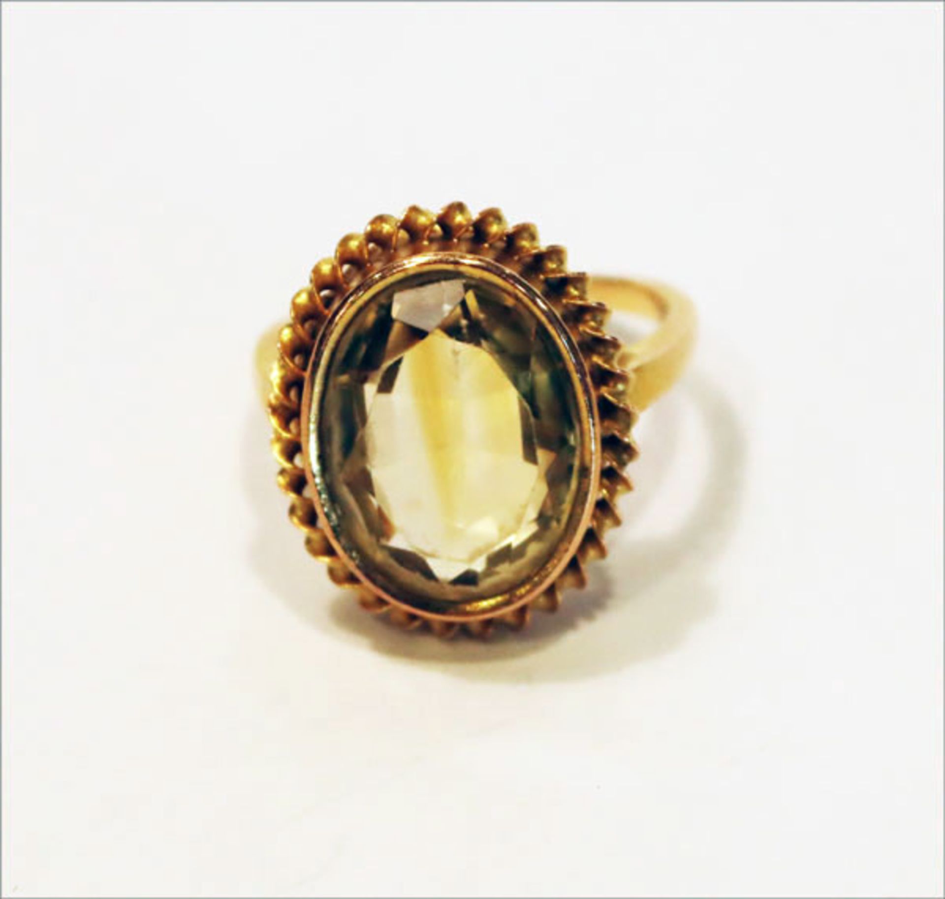 14 k Gelbgold Ring mit Citrin, 5,85 gr., Gr. 52