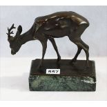 Bronze Tierskulptur 'Äsender Rehbock', signiert Dorothea Moldenhauer, * 1884 Dreidach/Posen + 1968