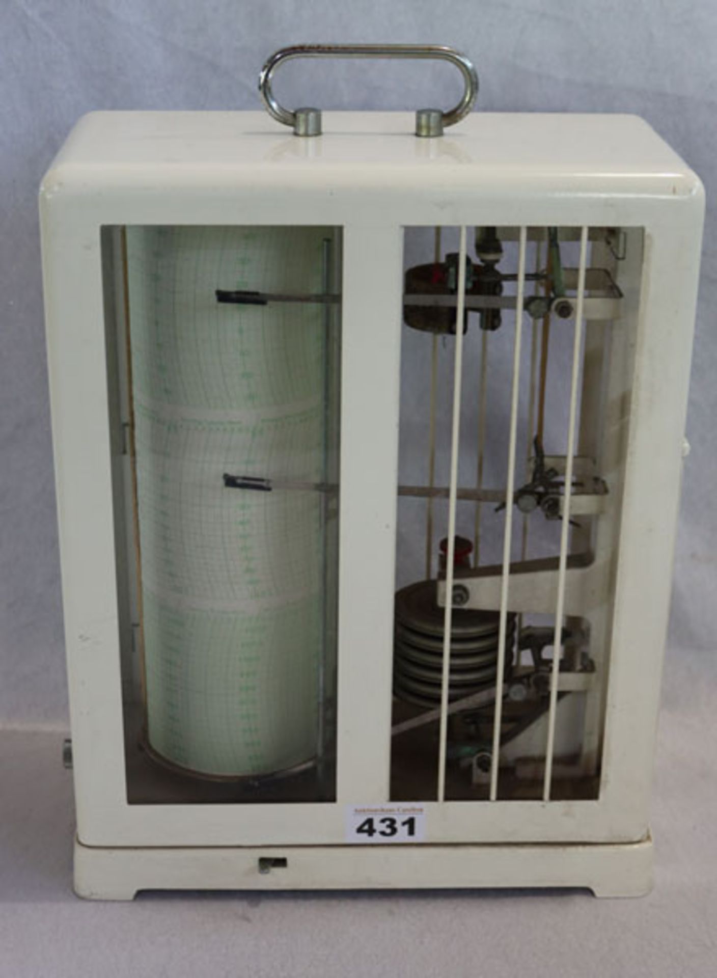Thermo-Hygrograph in teils verglastem Metallkasten, (Luftfeuchtemesser), Gebrauchsspuren, H 36 cm, B