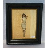 Holzskulptur 'Christus', Arme fehlen, Süddeutsch 19. Jahrhundert, auf Holz montiert und gerahmt,