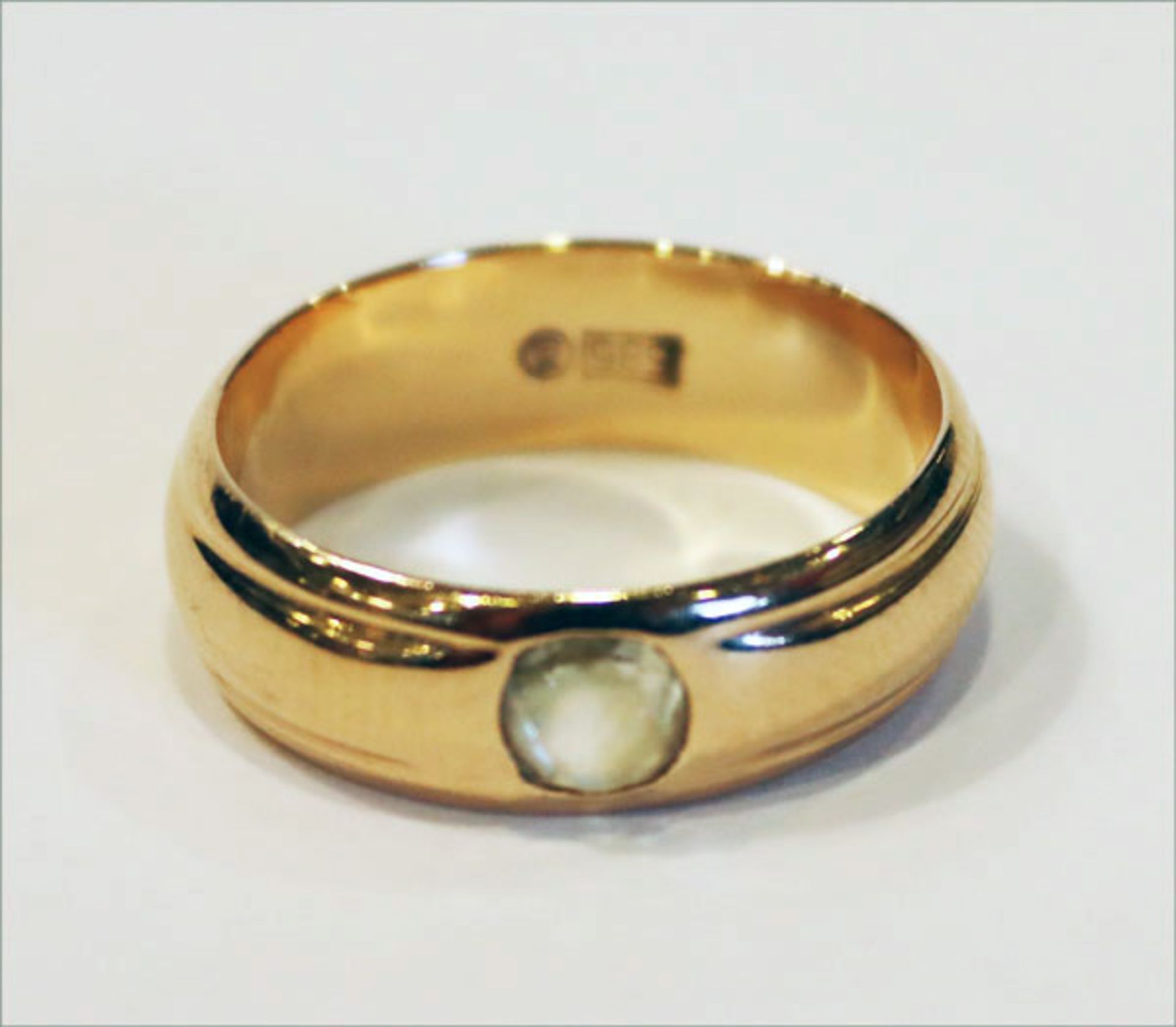 14 k Gelbgold Ring mit Altschliff Diamant, 5 gr., Gr. 53