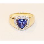 14 k Gelbgold Ring mit Diamanten und Turmalin ?, 4,4 gr., Gr. 57