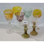 Trinkglas-Konvolut von 5 verschiedenen Römern und 2 Theresienthal Weingläser mit grünem Fuß und