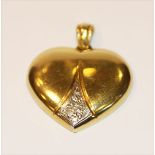 14 k Gelbgold Herz-Anhänger in Herzform mit Diamanten, 3,6 gr., 2,5 cm x 2,5 cm