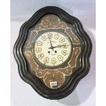 Holz Wanduhr P. Morel, A Nancy, sog. Ochsenaugenuhr, Boulle-Technik-Verzierungen, Klapprahmen,