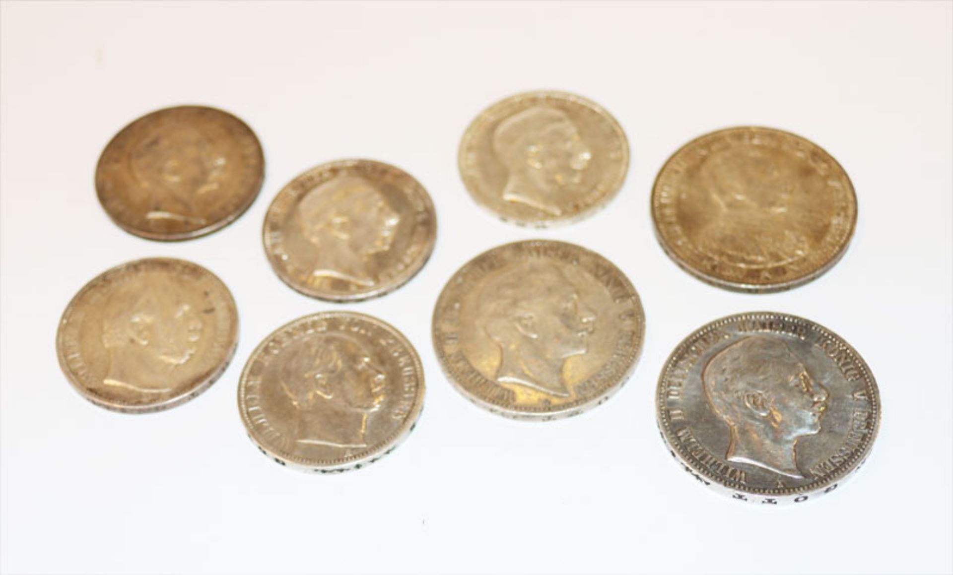 Silbermünzen: 3 x 5 Reichsmark und 5 x 3 Reichsmark, alle Preussen, 170 gr. Silber, 153 gr.