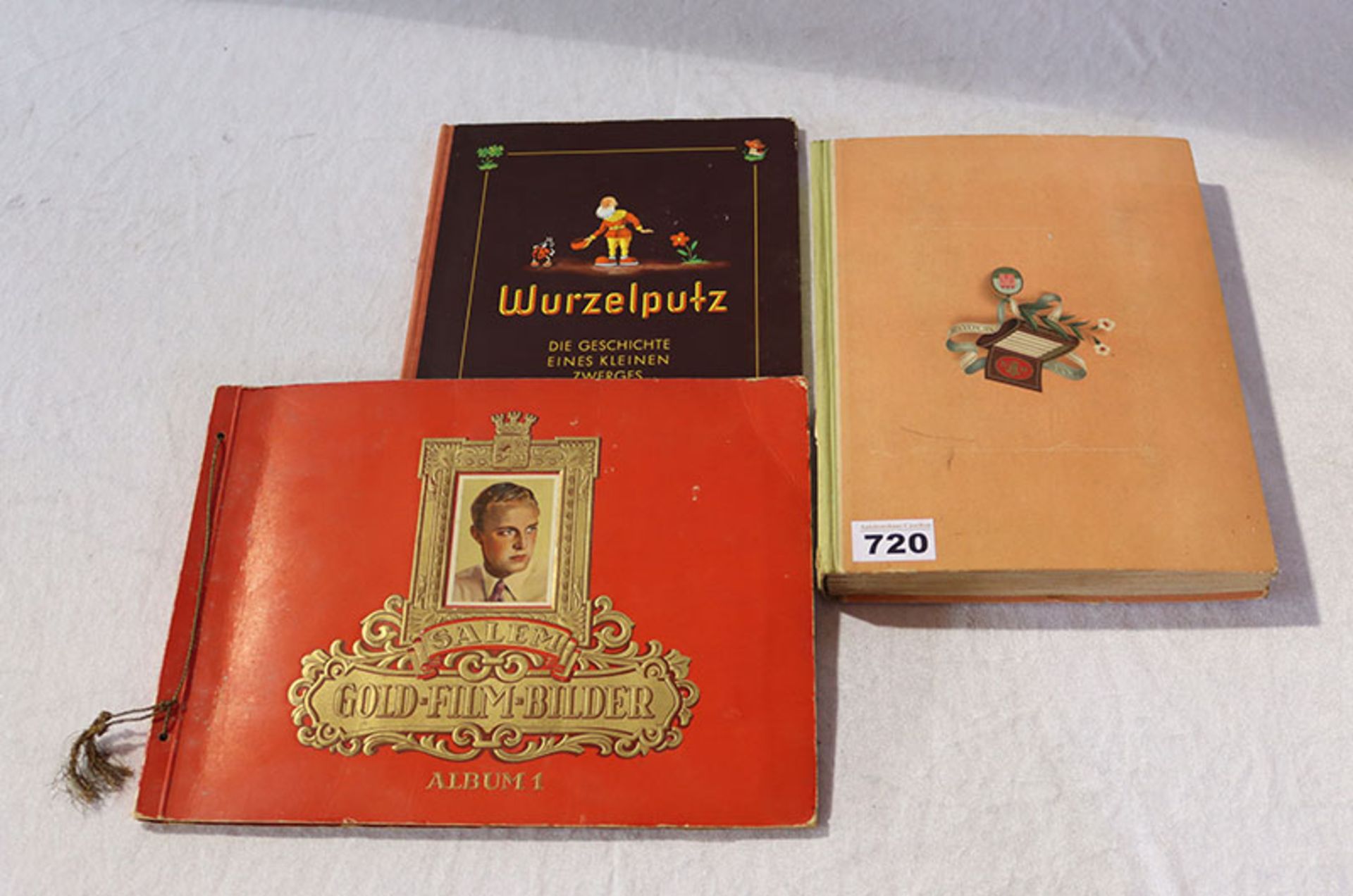 Konvolut: Buch 'Moden Almanach', Haus Neuerburg Köln, Zigarettenalbum 'Salem Gold-Film-Bilder',
