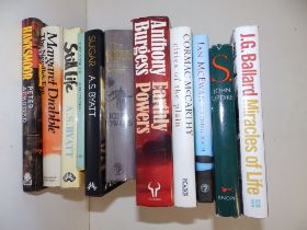 11 modern first edition novels, including a copy of Ian McEwan 'On Chesil Beach'.
