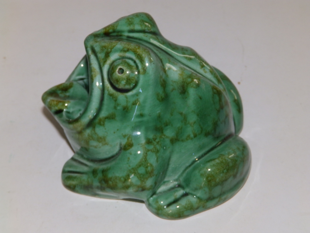 A green Glazed Dartmouth Pottery frog ashtray, 4" across. - Image 3 of 3