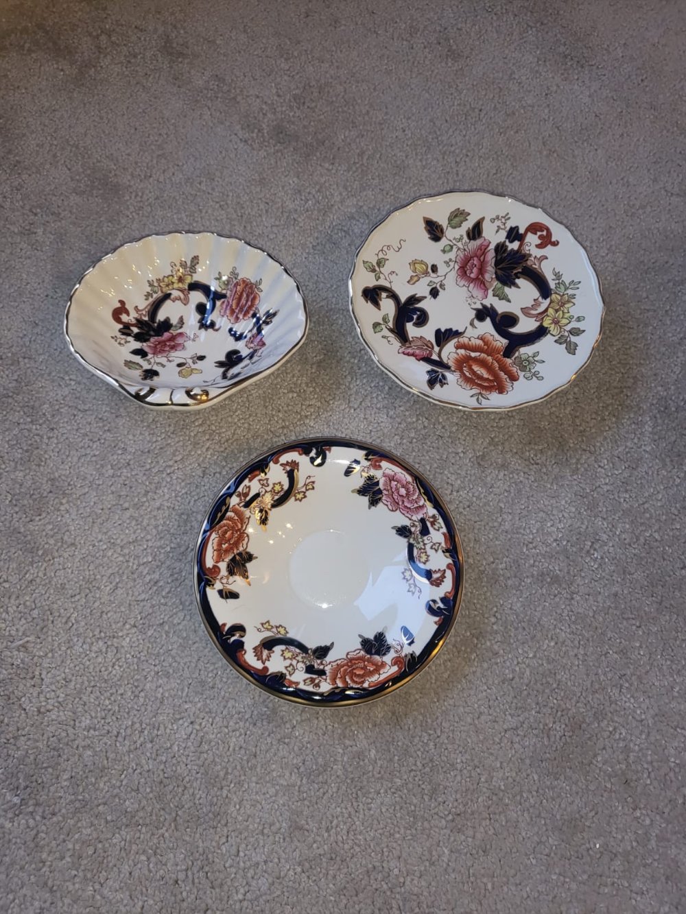 58 pieces of Masons Ironstone Mandalay pattern tableware, including a range of bowls and plates, a - Image 32 of 32
