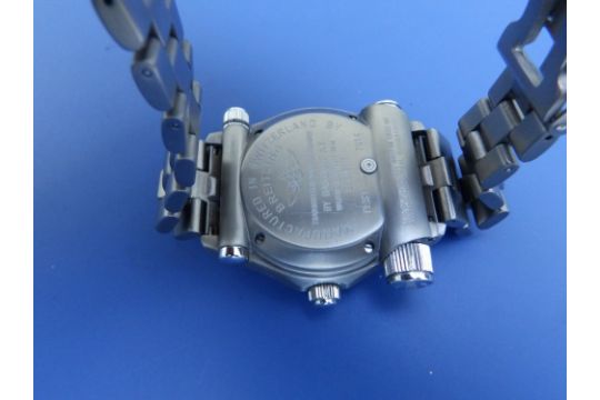 A gent's titanium Breitling Emergency quartz bracelet wrist watch E56121.1, in fitted plastic - Image 8 of 12