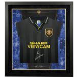 MANCHESTER UNITED ERIC CANTONA FRAMED SHIRT