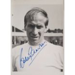 MANCHESTER UNITED & ENGLAND BOBBY CHARLTON ORIGINAL AUTOGRAPHED PRESS PHOTO