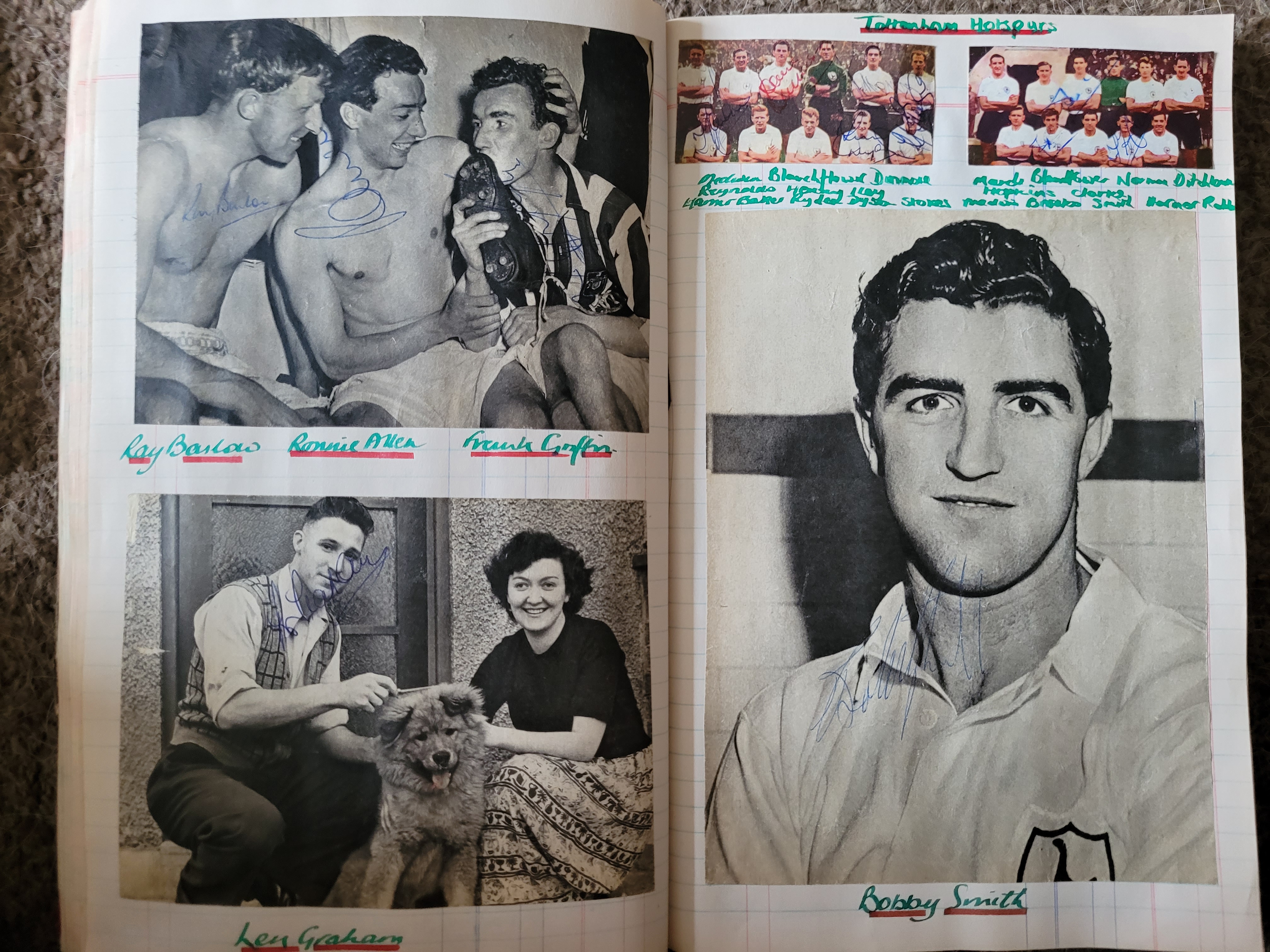 BOOK CONTAINING OVER 1,300 AUTOGRAPHED PICTURES INC' 4 OF MANCHESTER UNITED'S DUNCAN EDWARDS - Image 106 of 160