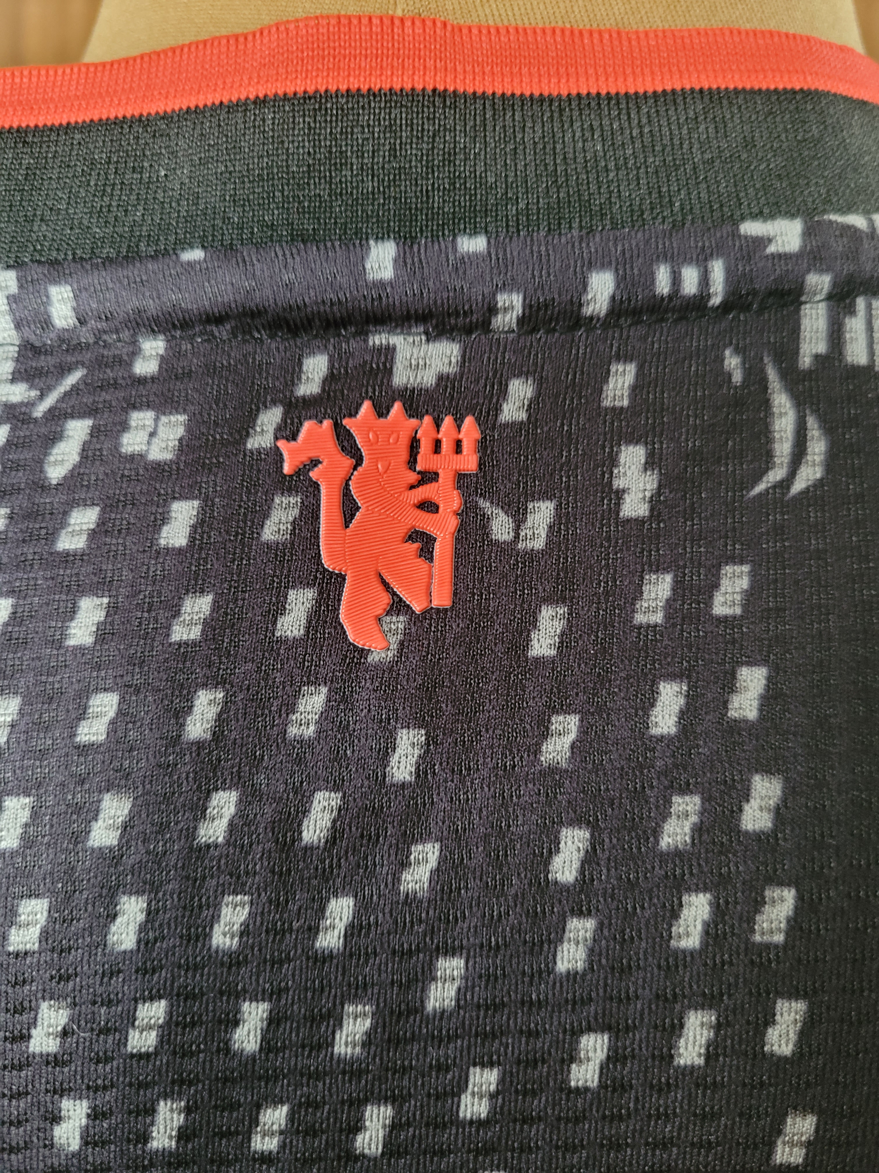 MANCHESTER UNITED ADDIDAS T- SHIRT - Image 3 of 4