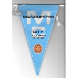 VINTAGE MANCHESTER CITY PENNANT