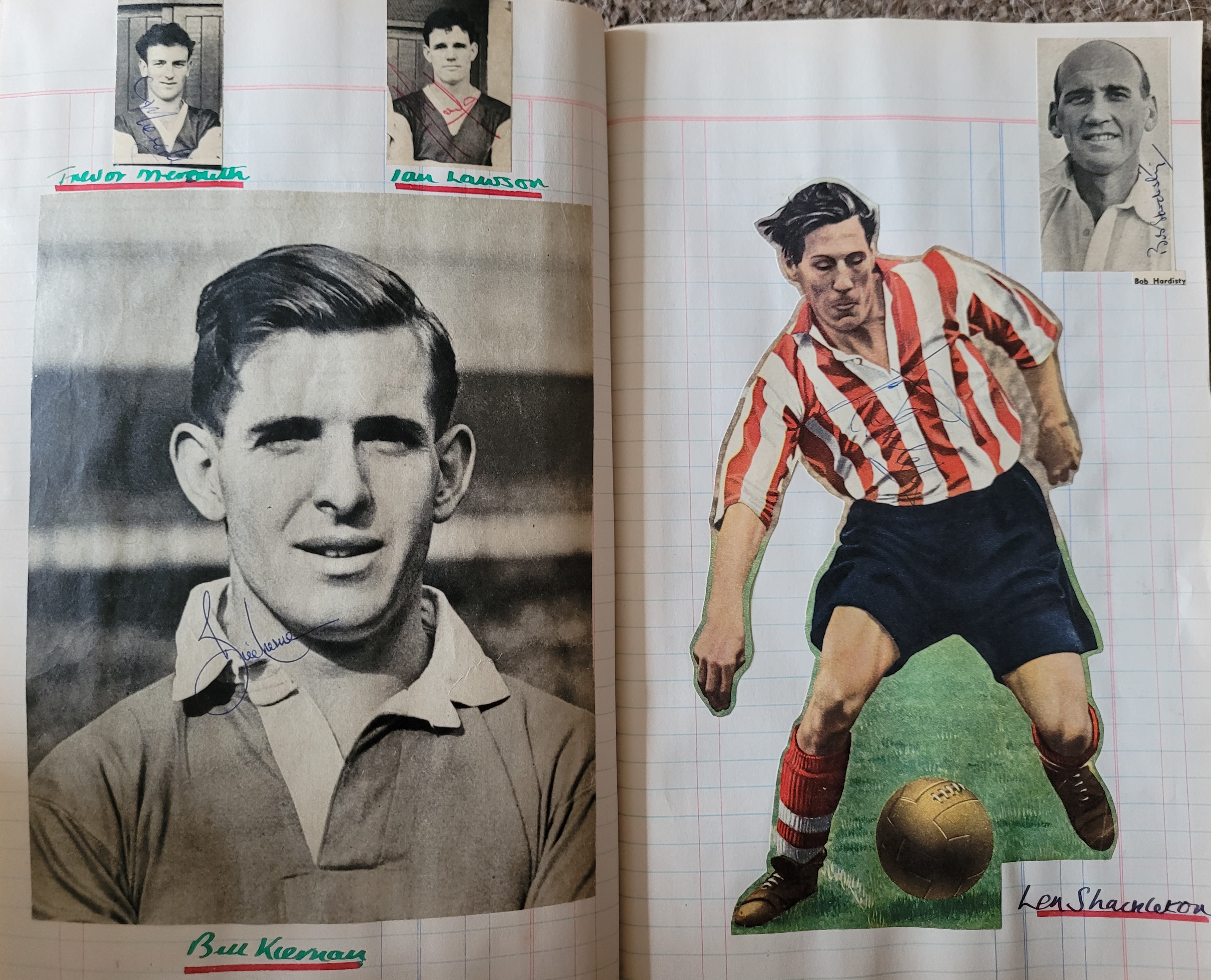 BOOK CONTAINING OVER 1,300 AUTOGRAPHED PICTURES INC' 4 OF MANCHESTER UNITED'S DUNCAN EDWARDS - Image 114 of 160
