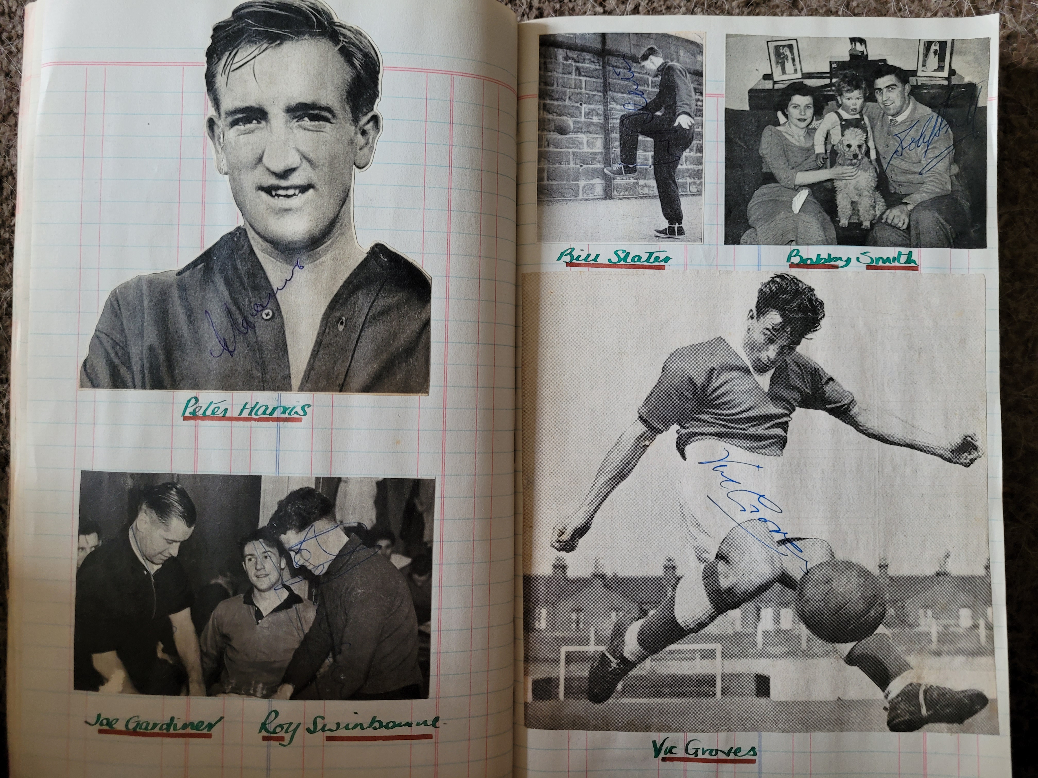 BOOK CONTAINING OVER 1,300 AUTOGRAPHED PICTURES INC' 4 OF MANCHESTER UNITED'S DUNCAN EDWARDS - Image 88 of 160