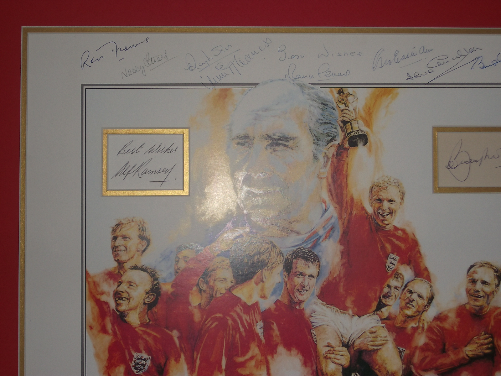 ENGLAND 1966 WORLD CUP WINNERS FULLY AUTOGRAPHED DISPLAY - Image 3 of 7